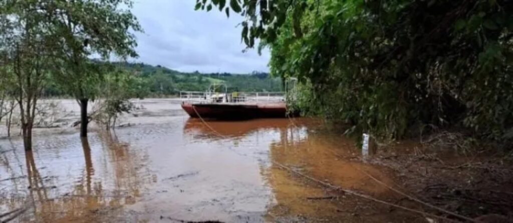 Familias Siguen Evacuadas En El Soberbio De La Tribuna Tv