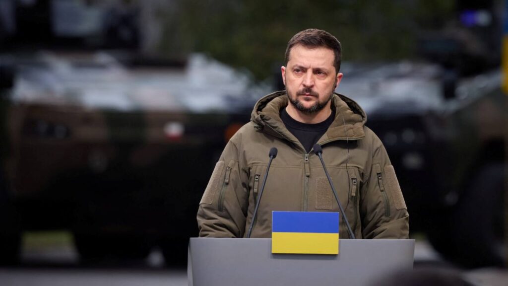 Zelensky presidente Ucrania condena militares rusos