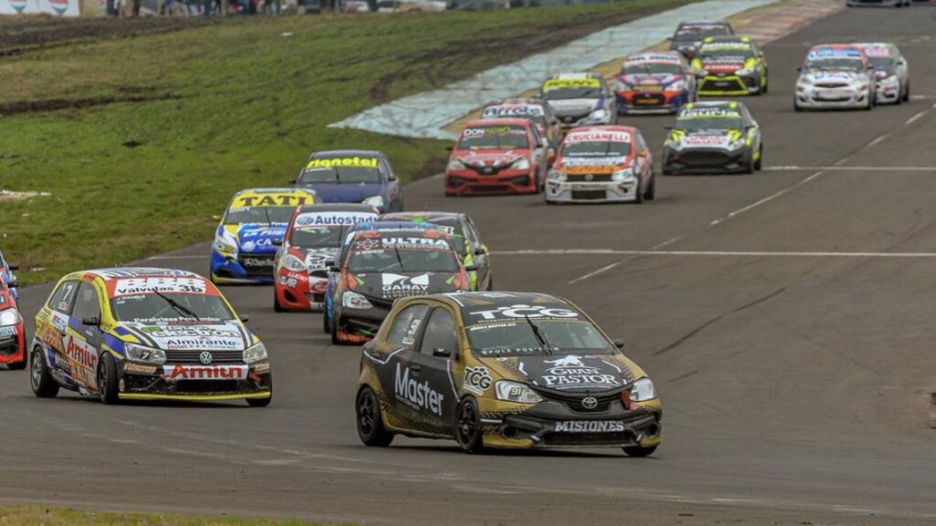 piloto inaki beitia auto turismo nacional
