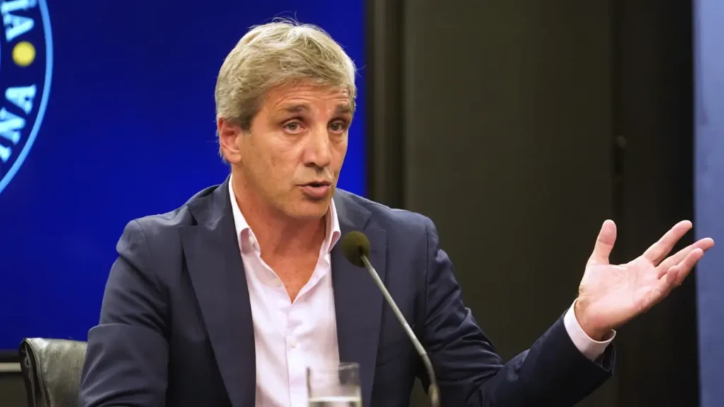 delatribuna-politica-nacional-Luis-Caputo-confirmo-el-acuerdo-con-el-FMI-1024x576