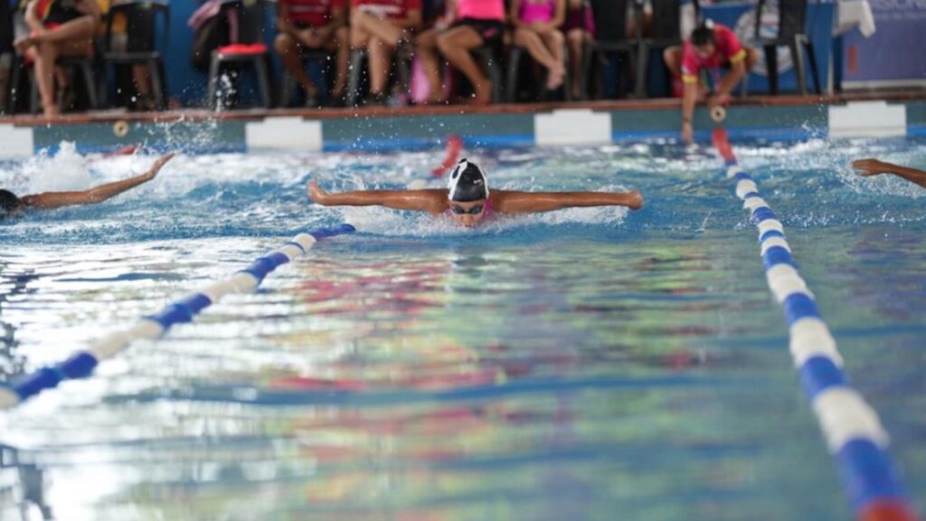 natación apostoles