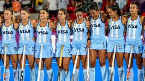 hockey leonas