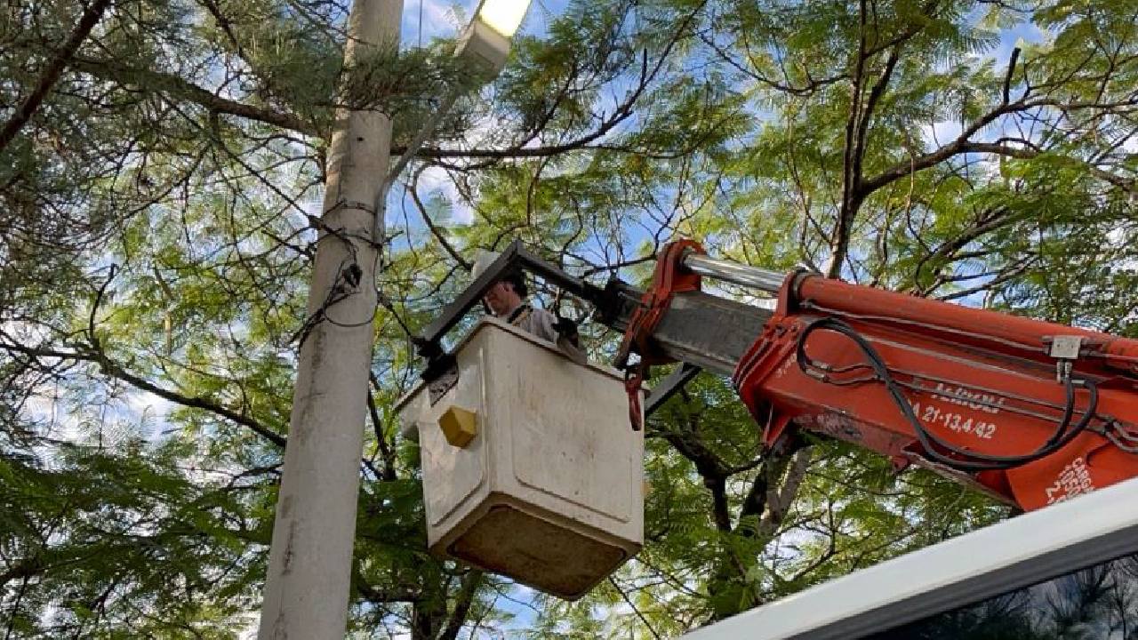 Avanzan trabajos de mantenimiento y mejoras eléctricas en distintas ...