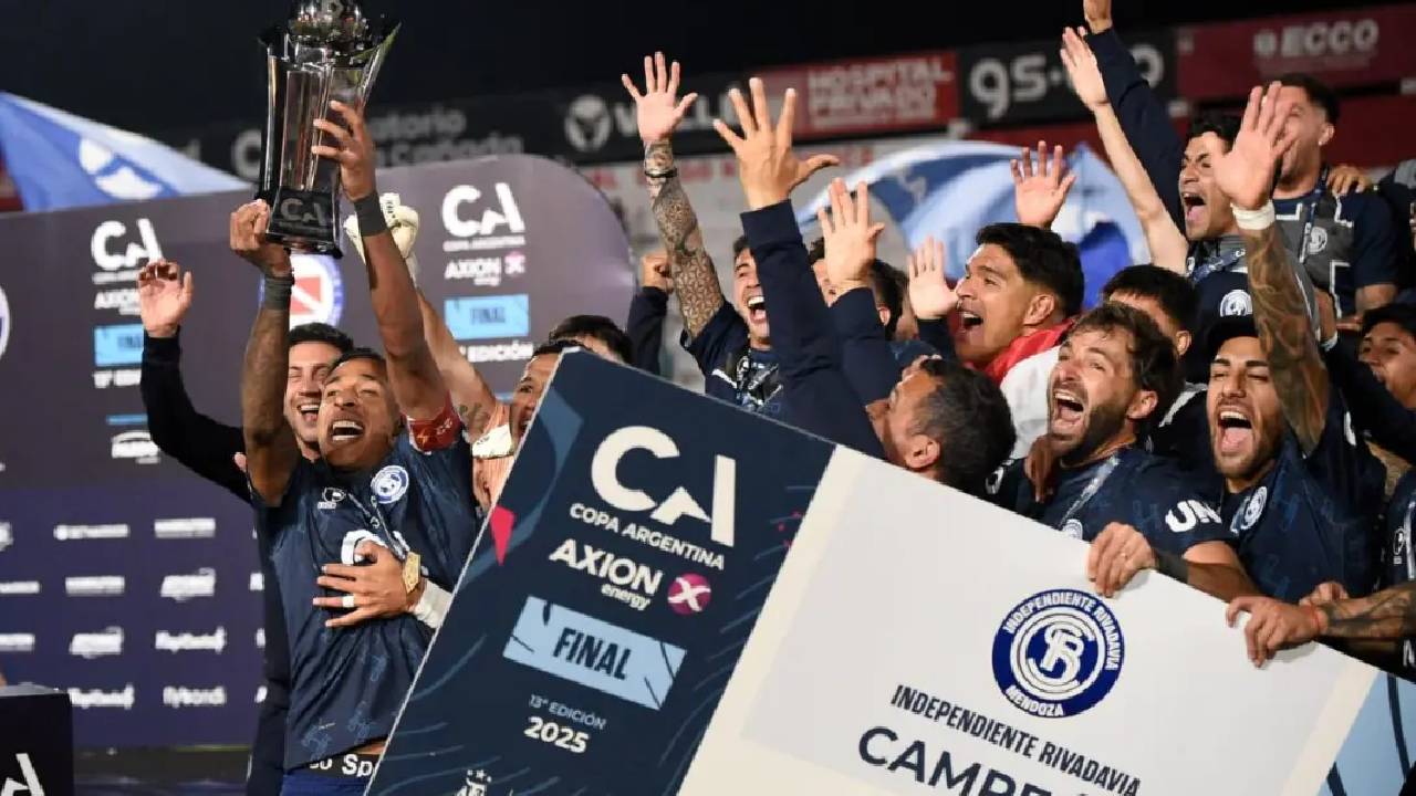 Independiente Rivadavia hizo historia y se consagró campeón de la Copa ...